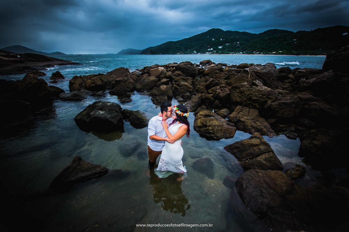 Pre wedding com ceu nublado
