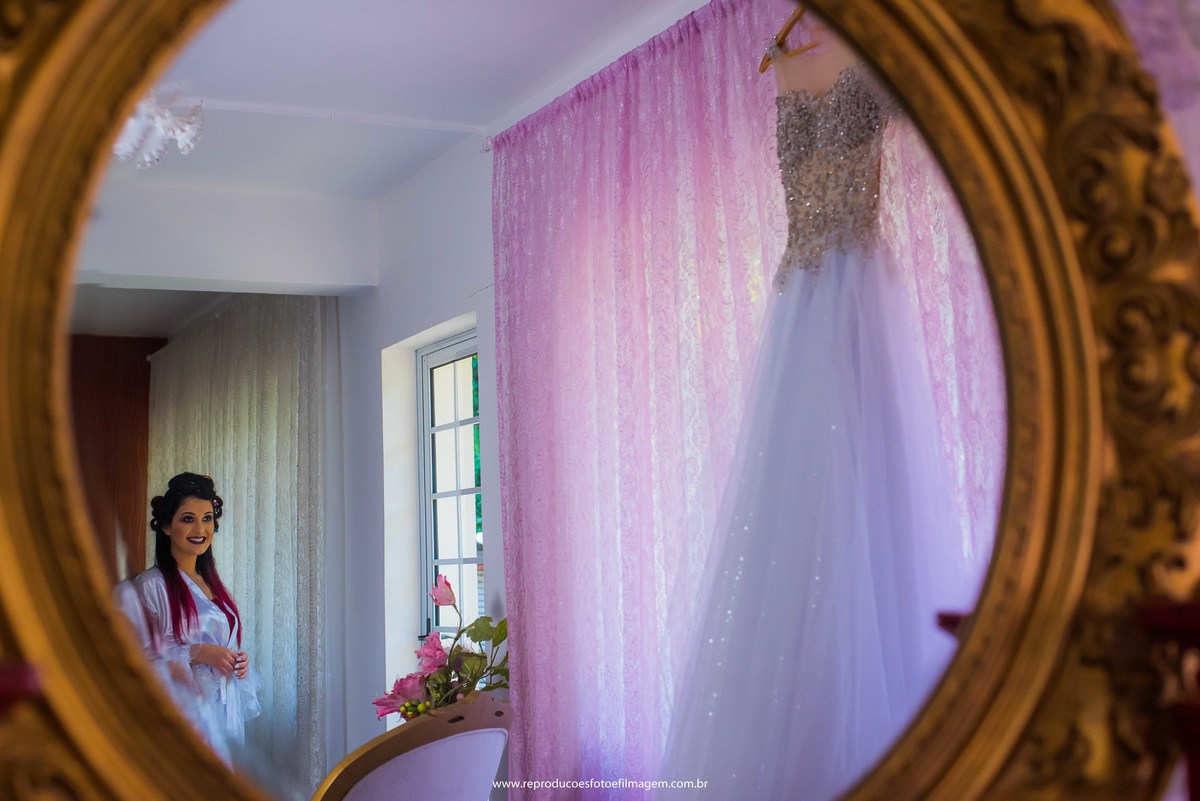 Noiva e o Vestido