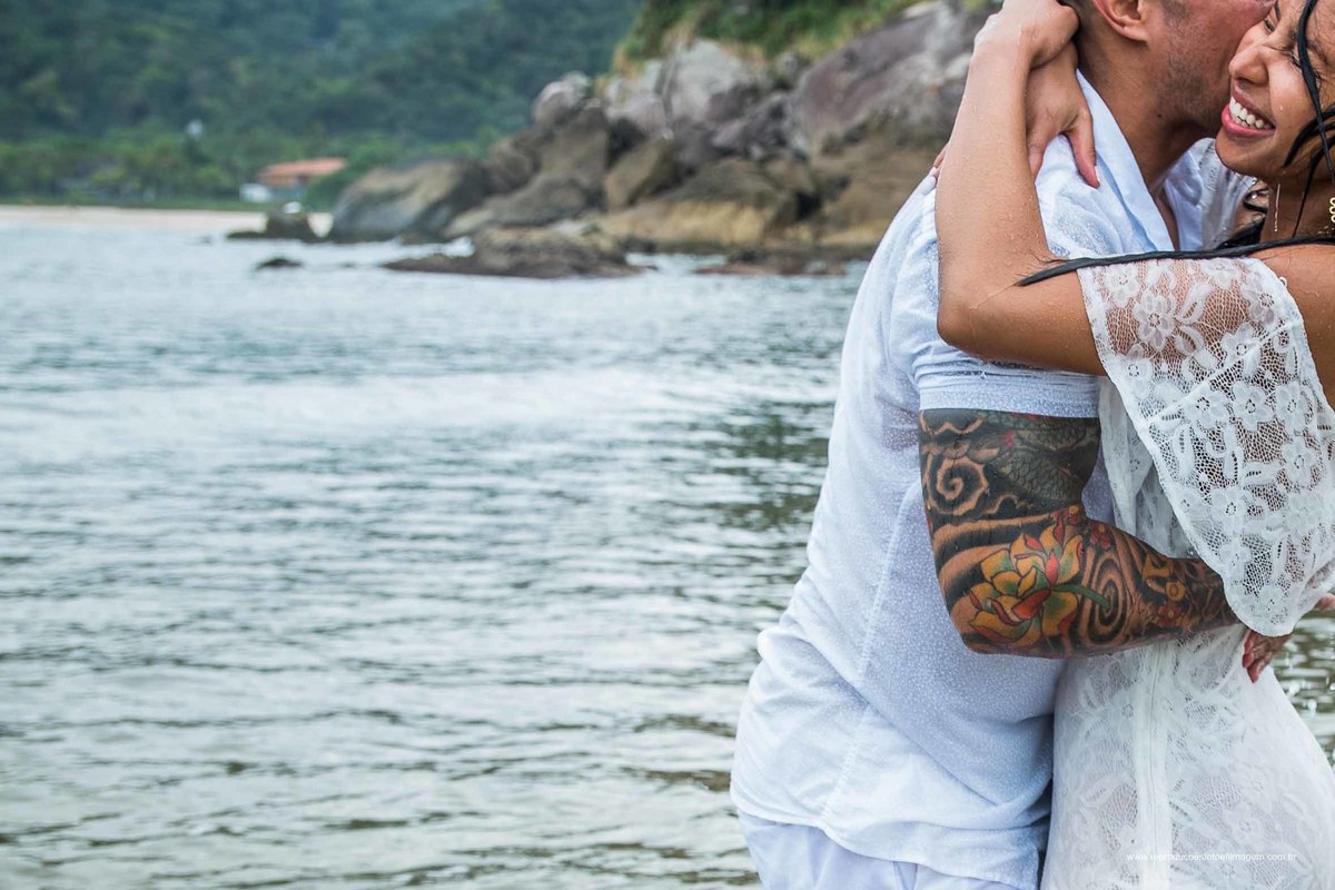 #Fotografiadecasamento #fotografo #Amor #prewedding #Praia Ensaio Pre wedding, Ensaio Pre Casamento, Ensaio na praia, Ensaio de Casais, Noivos na praia, Ensaio de Noivos,