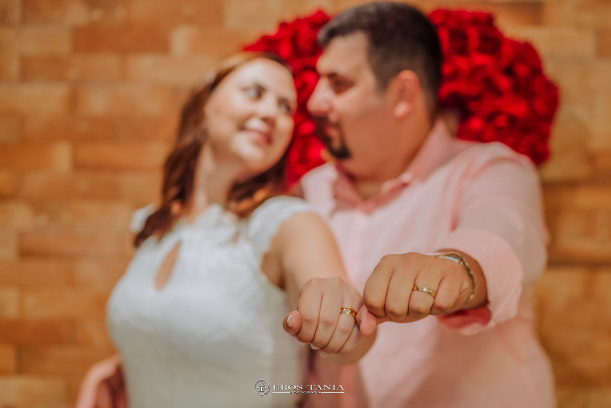 FOTO DOS NOIVOS NO CARTORIO