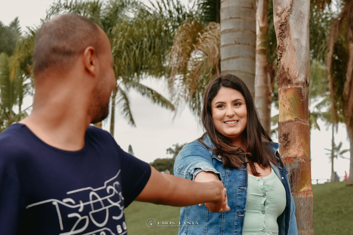 FOTOGRAFIA DE ENSAIO DE CASAL