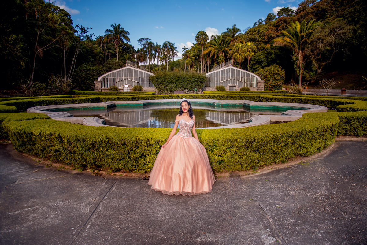 ensaio de debutante  no jardim botanico de São Paulo