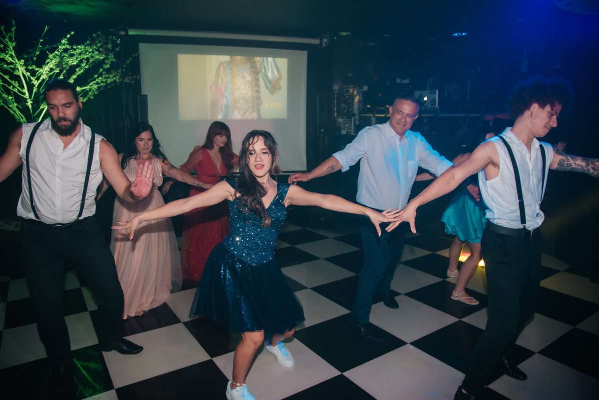 abertura de balada de debutante