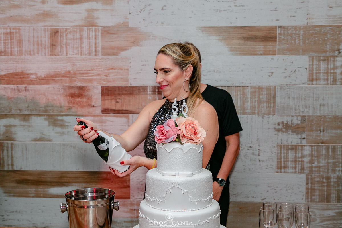 fotografia de festa  de 50 anos