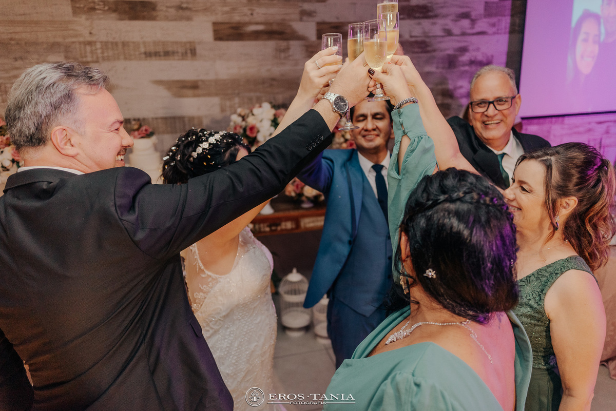 brinde noivos