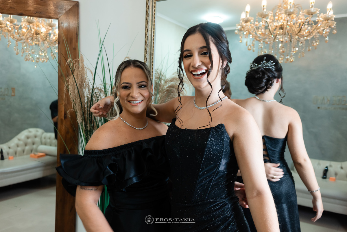 foto debutante e mãe