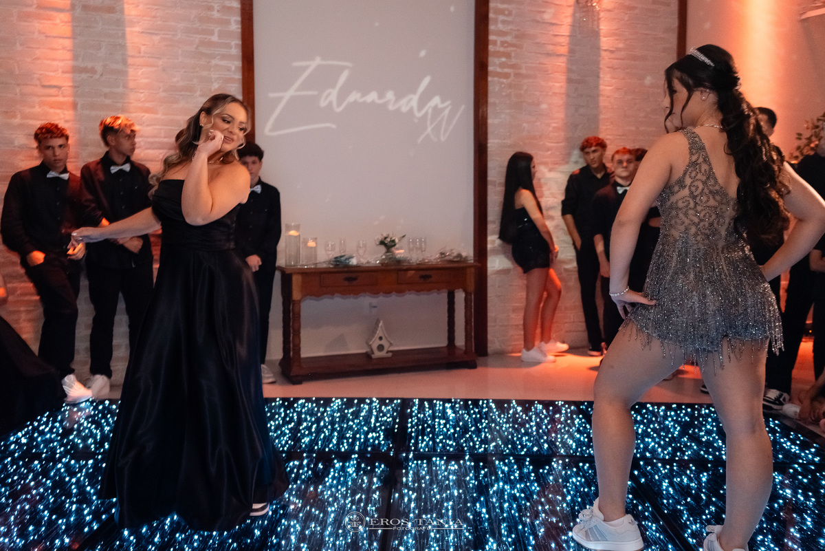 dança debutante e mãe