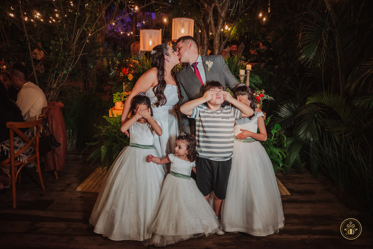 foto daminha de casamento