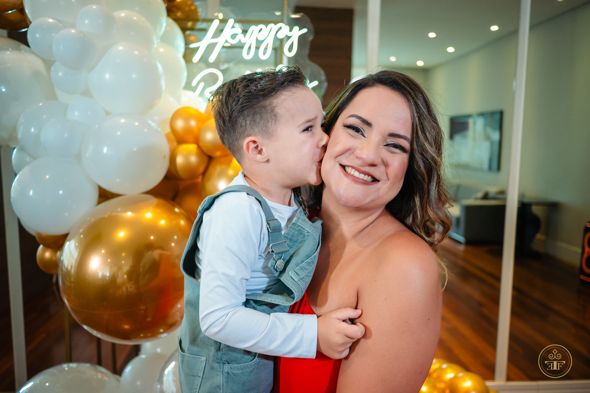 foto de mae e filho aniversario