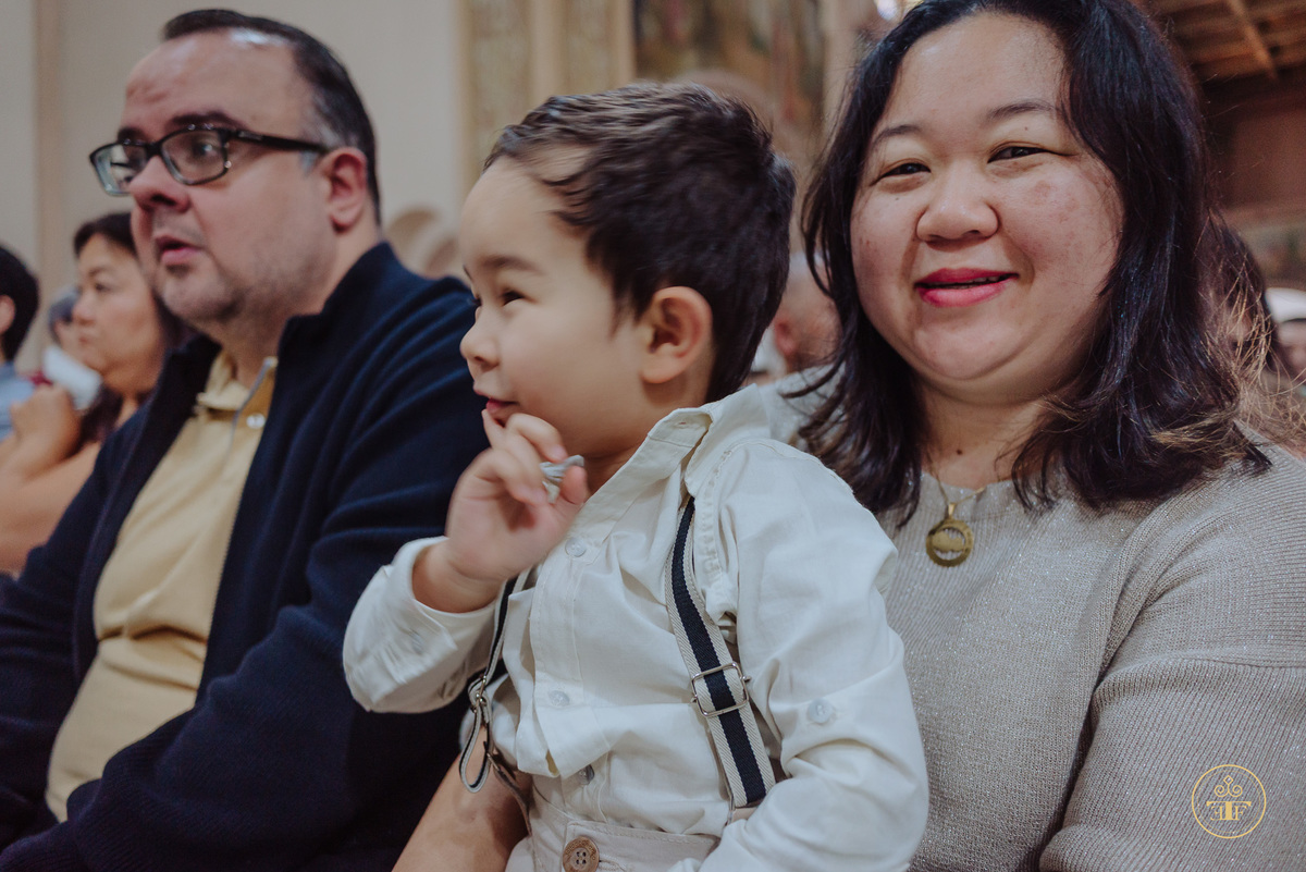 fotografia de batizado de crianca