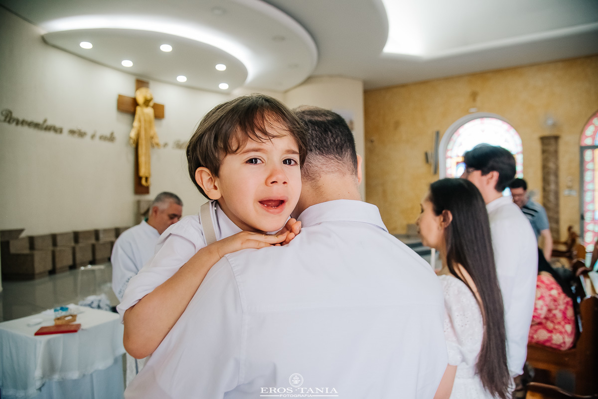 fotografia batizado de menino