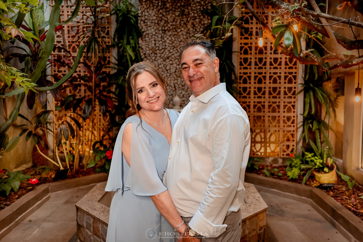 foto de casal de bodas de prata