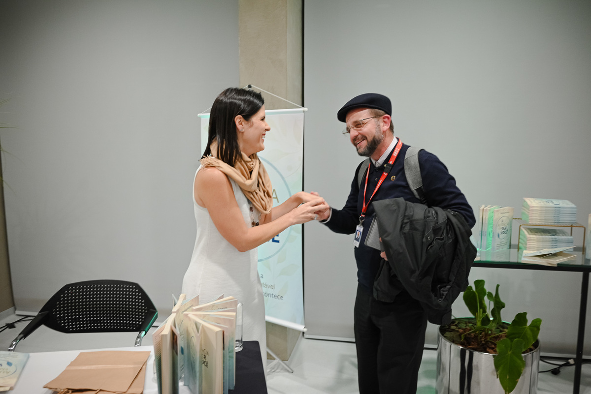 fotografia de evento de lançamento literario