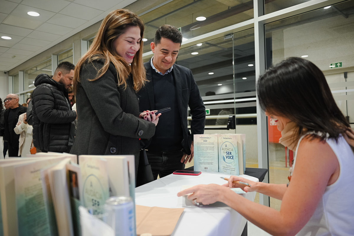 fotografia de evento de lançamento literario