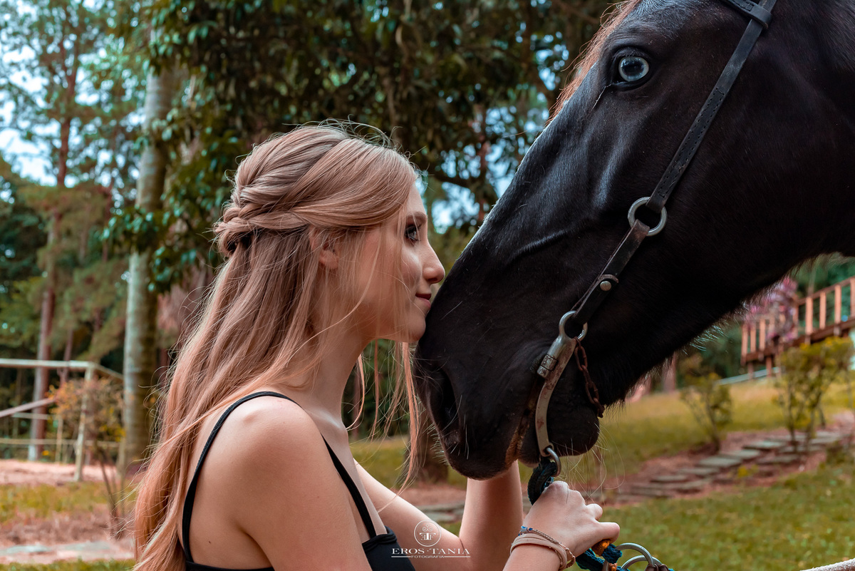 ensaio de debutante com cavalo