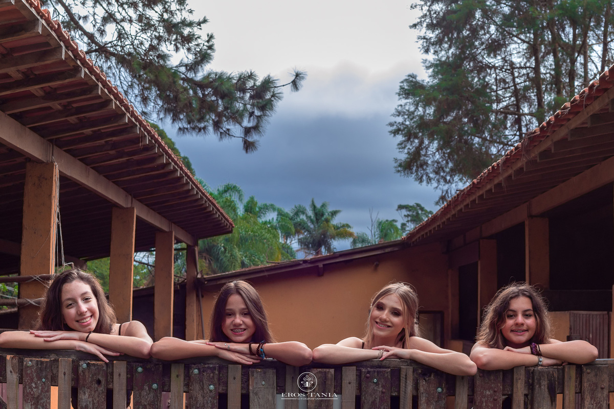 ensaio debutante com amigas