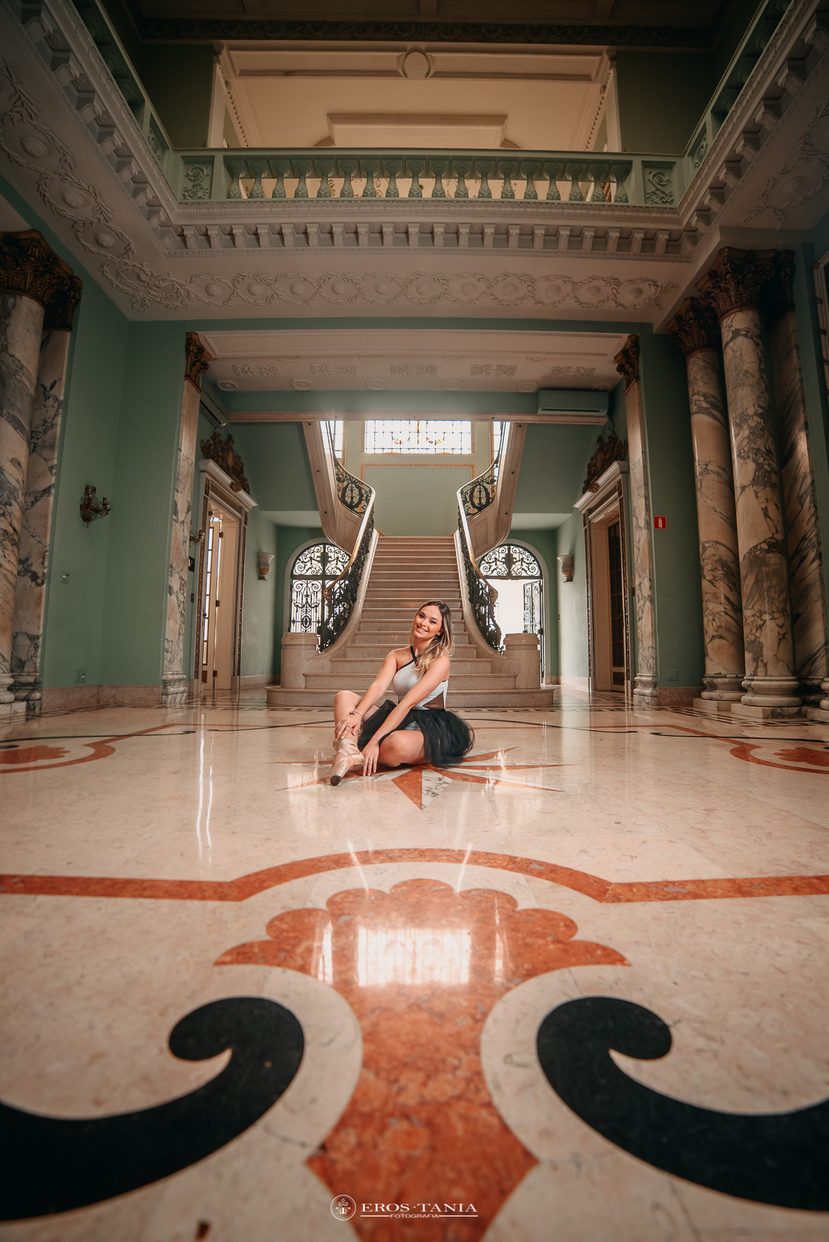 ensaio de bailarina palacio dos cedro