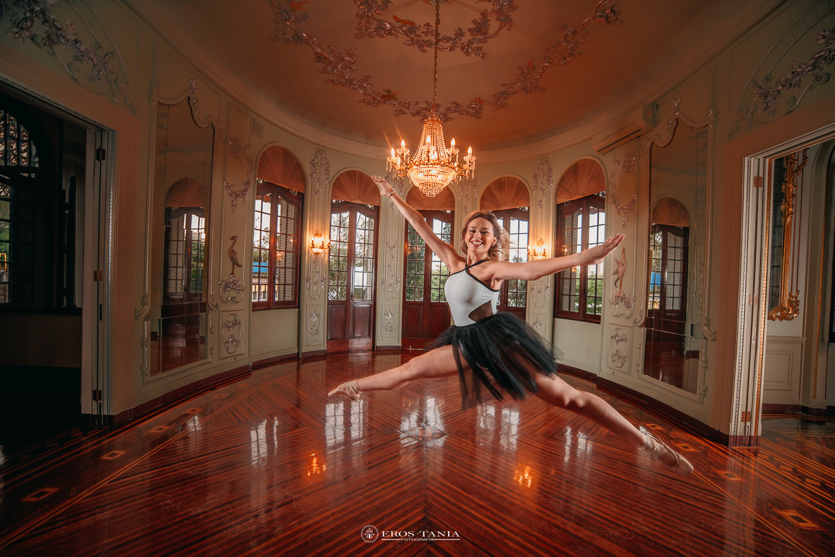 ensaio de bailarina palacio dos cedro