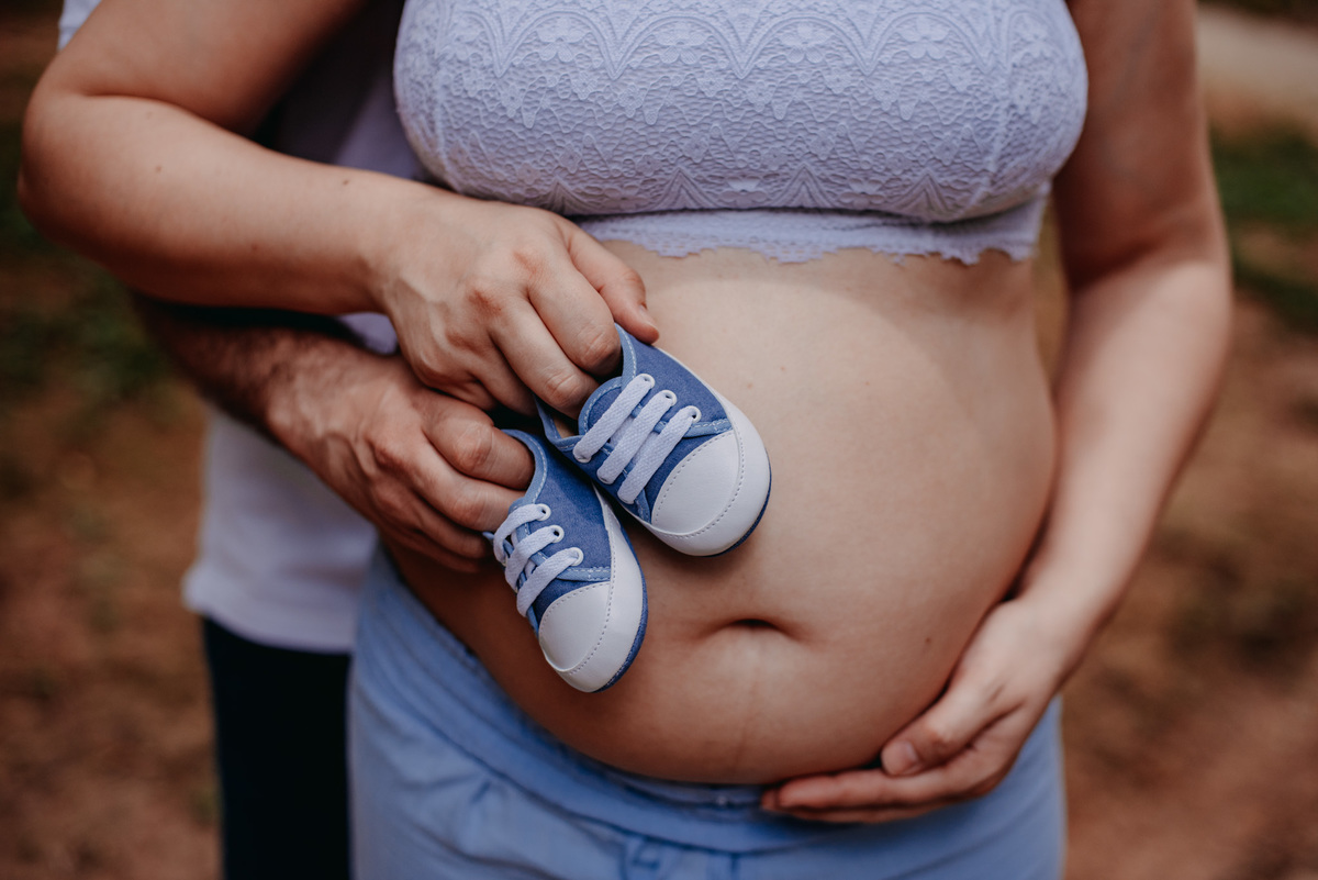 sessao de fotos externa de gestante