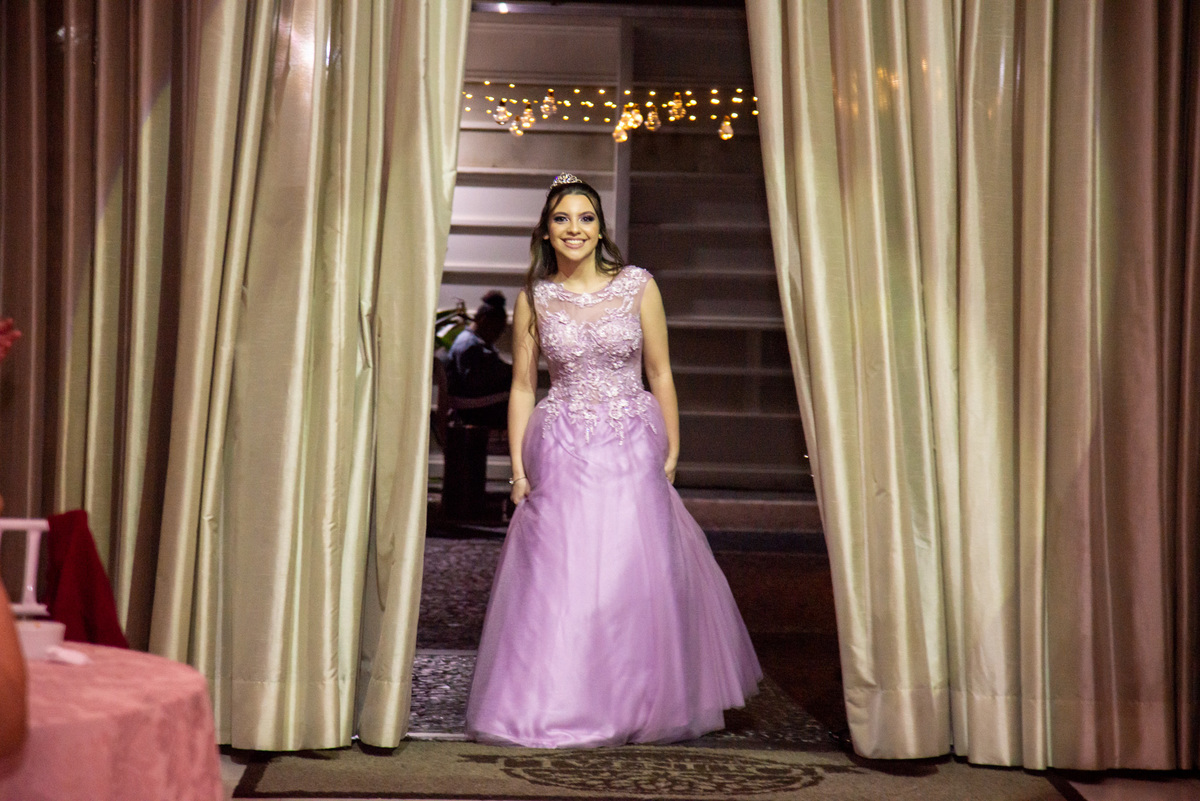 cerimonial debutante