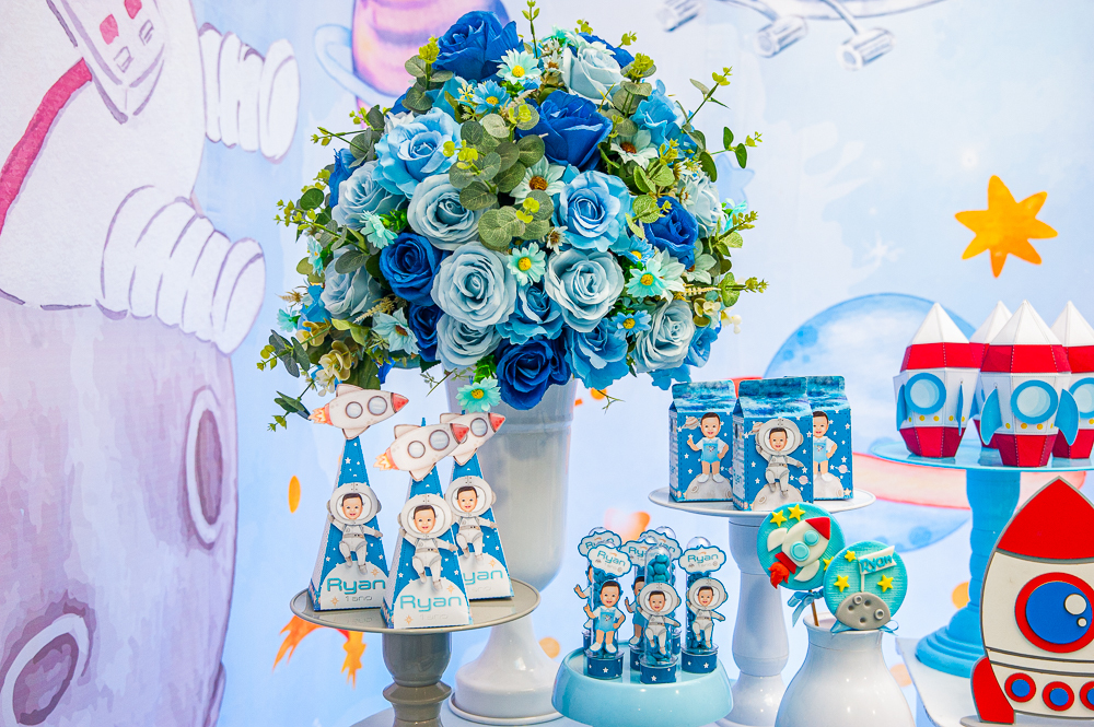 fotografia-afetiva-carol-salermo-fotografa-rj-fotos-rio-de-janeiro-turma-da-kali-iraja-zona-norte-astronauta-menino-1ano-decoração