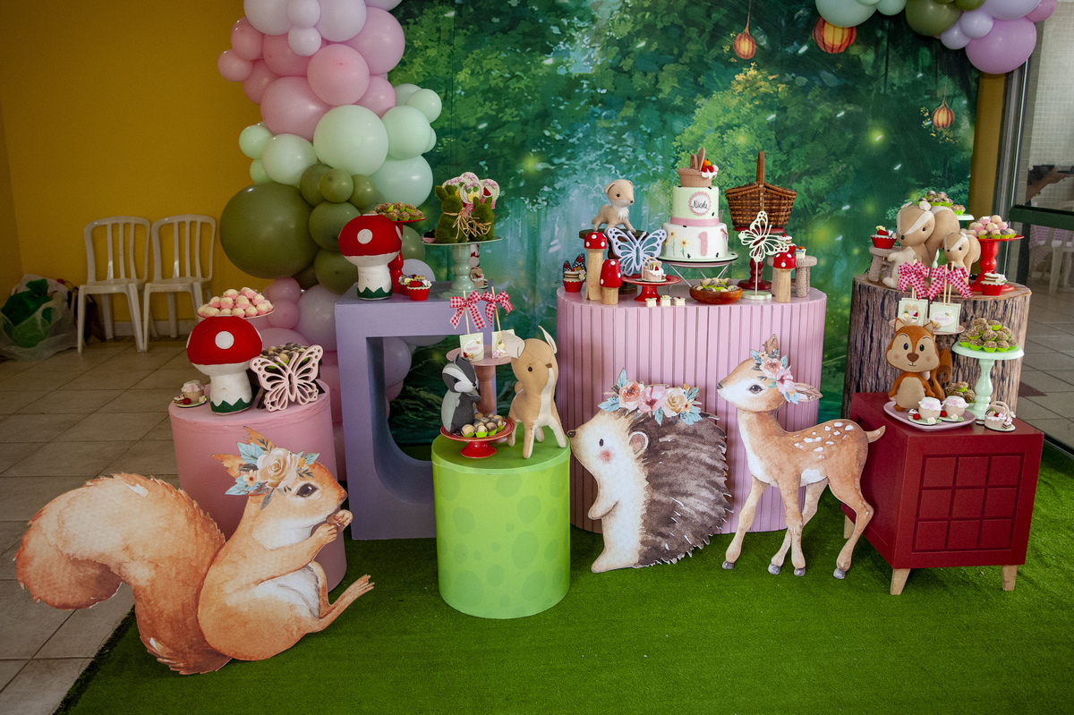 fotografia-afetiva-carol-salermo-fotografa-rj-fotos-rio-de-janeiro-picnic-nicole-1-ano-Tijuca-Festa-em-casa-festa-no-play-min-festa-fotografa-da-familia