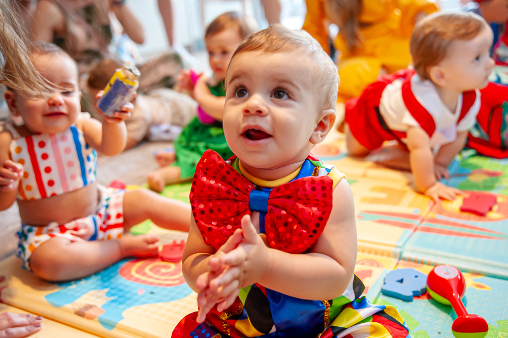 de-janeiro-bloco-de-carnaval-festa-no-play-festa-em-casa-mini-festa-primeiro-filho-filho-unico