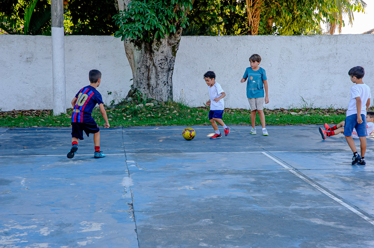 carol-salermo-fotografia-afetiva-fotografia-lifestyle-fotografia-rio-de-janeiro-garden-party-rei-arthur-7-anos-coga-vila-militar-campos-dos-afonsos-zona-oeste-acompanhamento-infantil-peguei-no-colo