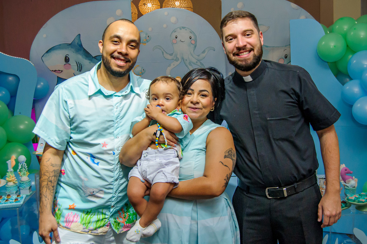 carol-salermo-fotografia-afetiva-fotografia-lifestyle-fotografia-rio-de-janeiro-festa-infantil-fundo-do-mar-arena-vip-salão-de-festa-iraja-zona-norte-fotografa-da-familia-fotografa-de-família-fotografia-de-festa-infantil