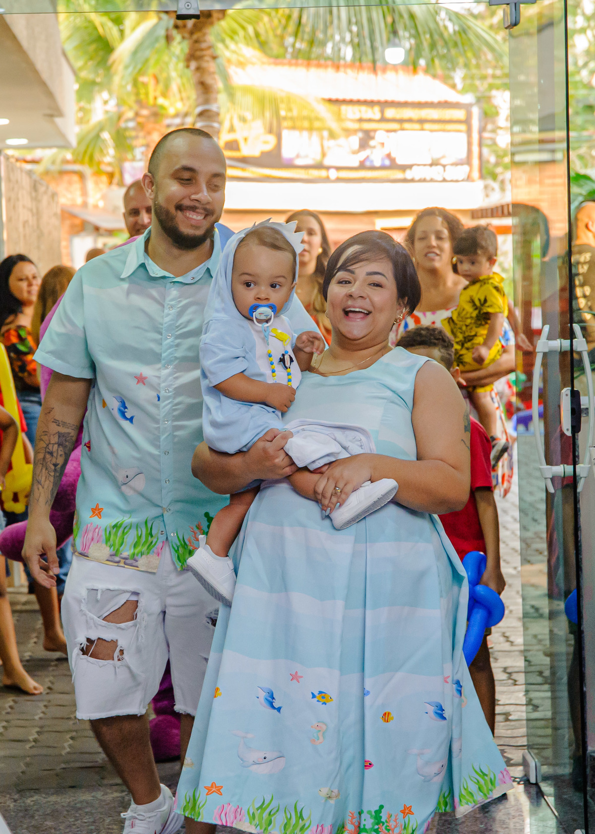 carol-salermo-fotografia-afetiva-fotografia-lifestyle-fotografia-rio-de-janeiro-festa-infantil-fundo-do-mar-arena-vip-salão-de-festa-iraja-zona-norte-fotografa-da-familia-fotografa-de-família-fotografia-de-festa-infantil-baby-shark