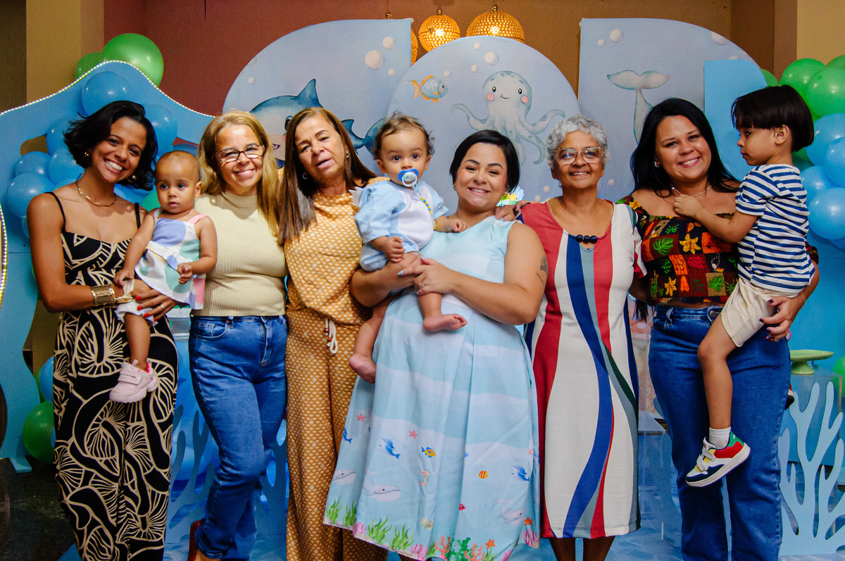 carol-salermo-fotografia-afetiva-fotografia-lifestyle-fotografia-rio-de-janeiro-festa-infantil-fundo-do-mar-arena-vip-salão-de-festa-iraja-zona-norte-fotografa-da-familia-fotografa-de-família-fotografia-de-festa-infantil