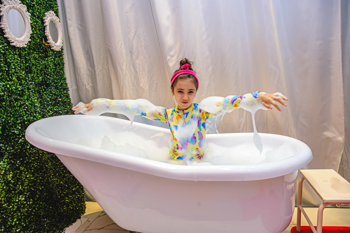 carol-salermo-fotografia-afetiva-fotografia-lifestyle-fotografia-rio-de-janeiro-acompanhamento-fotografa-da-familia-fotografa-de-familia-spa-infantil-festa-das-meninas-mocinhas-pre-adolescentes-espaco-bdreams-shopping-via-brasil-iraja-zona-norte