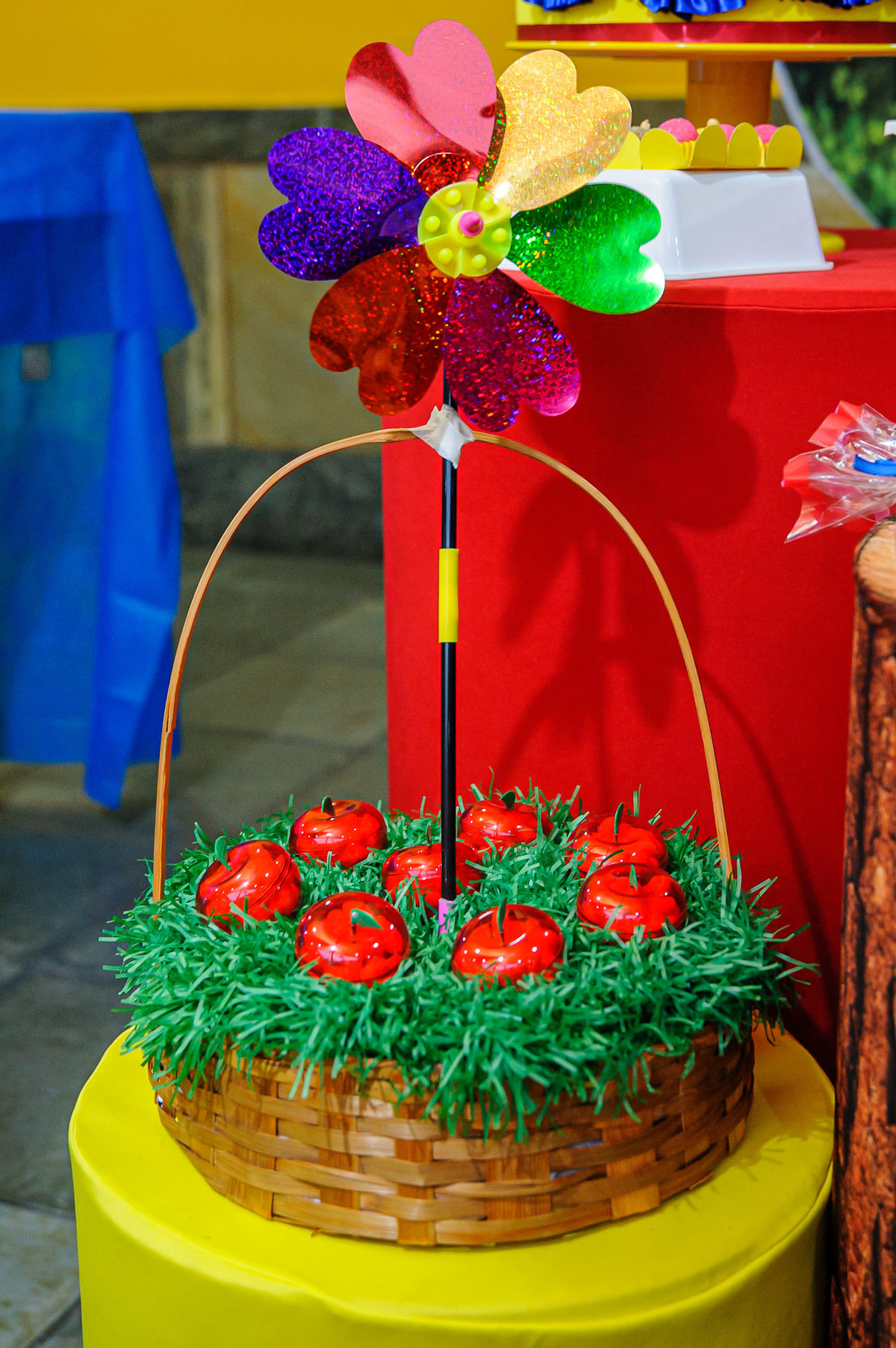 carol-salermo-fotografia-afetiva-fotografia-lifestyle-fotografia-rio-de-janeiro-branca-de-neve-diana-casa-em-casa-garden-party-festa-caseira-inseminação-primeira-festa-ilha-do-governador-jardim-guanabara-zona-norte