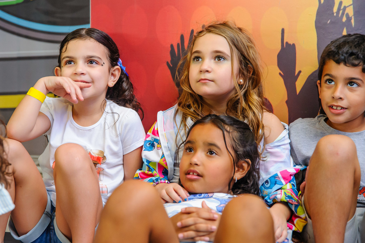 carol-salermo-fotografia-afetiva-fotografia-lifestyle-fotografia-rio-de-janeiro-acompanhamento-bebe-bambinnii-uptown-shopping-mercado-produtores-barra-da-tijuca-zona-oeste