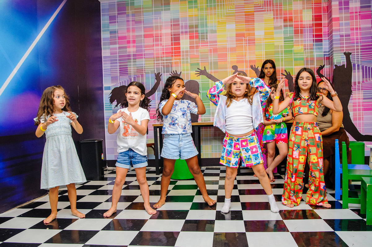 carol-salermo-fotografia-afetiva-fotografia-lifestyle-fotografia-rio-de-janeiro-acompanhamento-bebe-bambinnii-uptown-shopping-mercado-produtores-barra-da-tijuca-zona-oeste