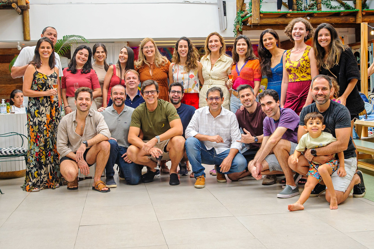 carol-salermo-fotografia-afetiva-fotografia-lifestyle-fotografia-rio-de-janeiro-quintal-aventura-botafoga-zona-sul-encanto-maria-carolina-5-anos-crianca-feliz-alegria-serelepimpao-animacao-tio-beto-animacao