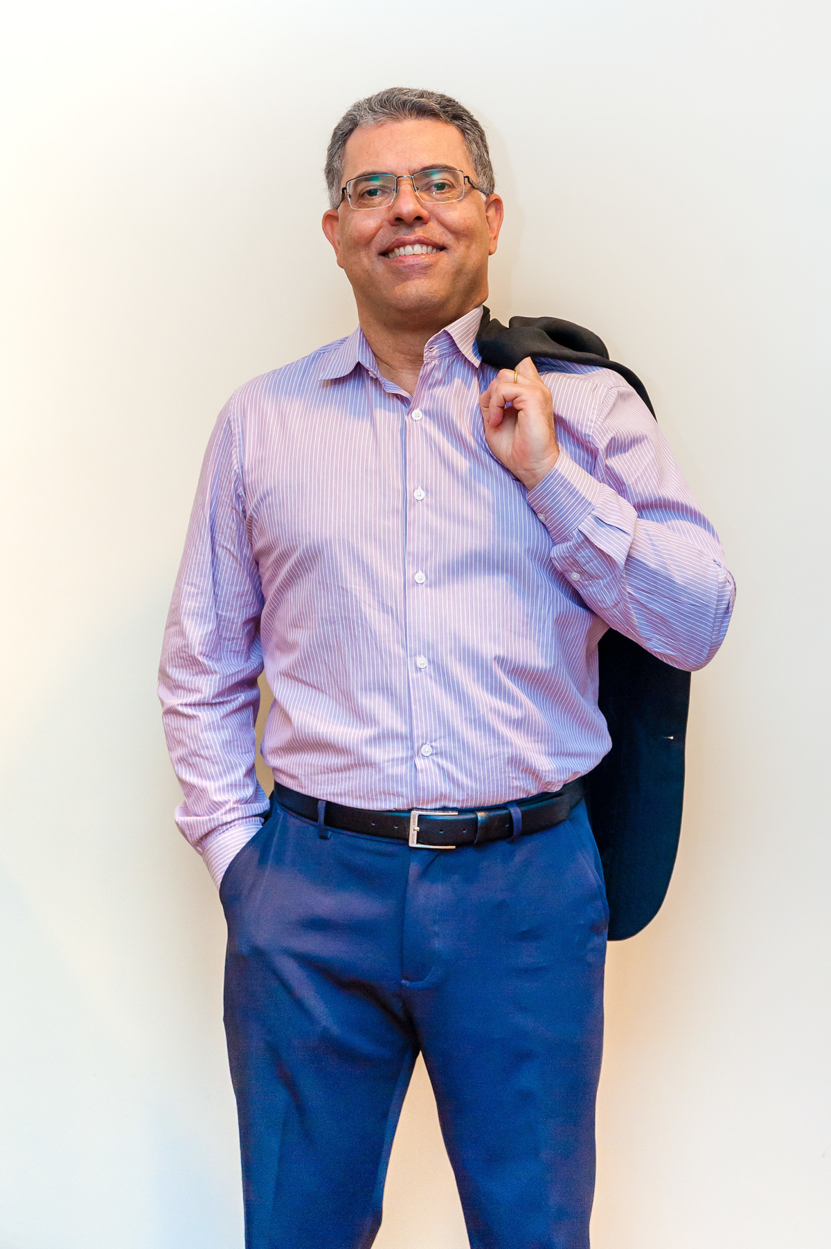 carol-salermo-fotografia-afetiva-fotografia-lifestyle-fotografia-rio-de-janeiro-fotografia-corporativa-ensaio-de-marca-profissional-centro-rio-de-janeiro-cafeteria-espaço-coworking-corretores-de-imoveis-isabela-marcio