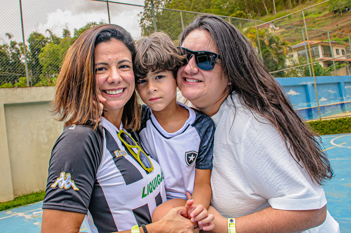 carol-salermo-fotografia-afetiva-fotografia-lifestyle-fotografia-rio-de-janeiro-ensaio-de-familia-hotel-vila-verde-nova-friburgo-homenagem-a-vida-avos-filhos-noras-genros-netos-madrinha-cunhadas