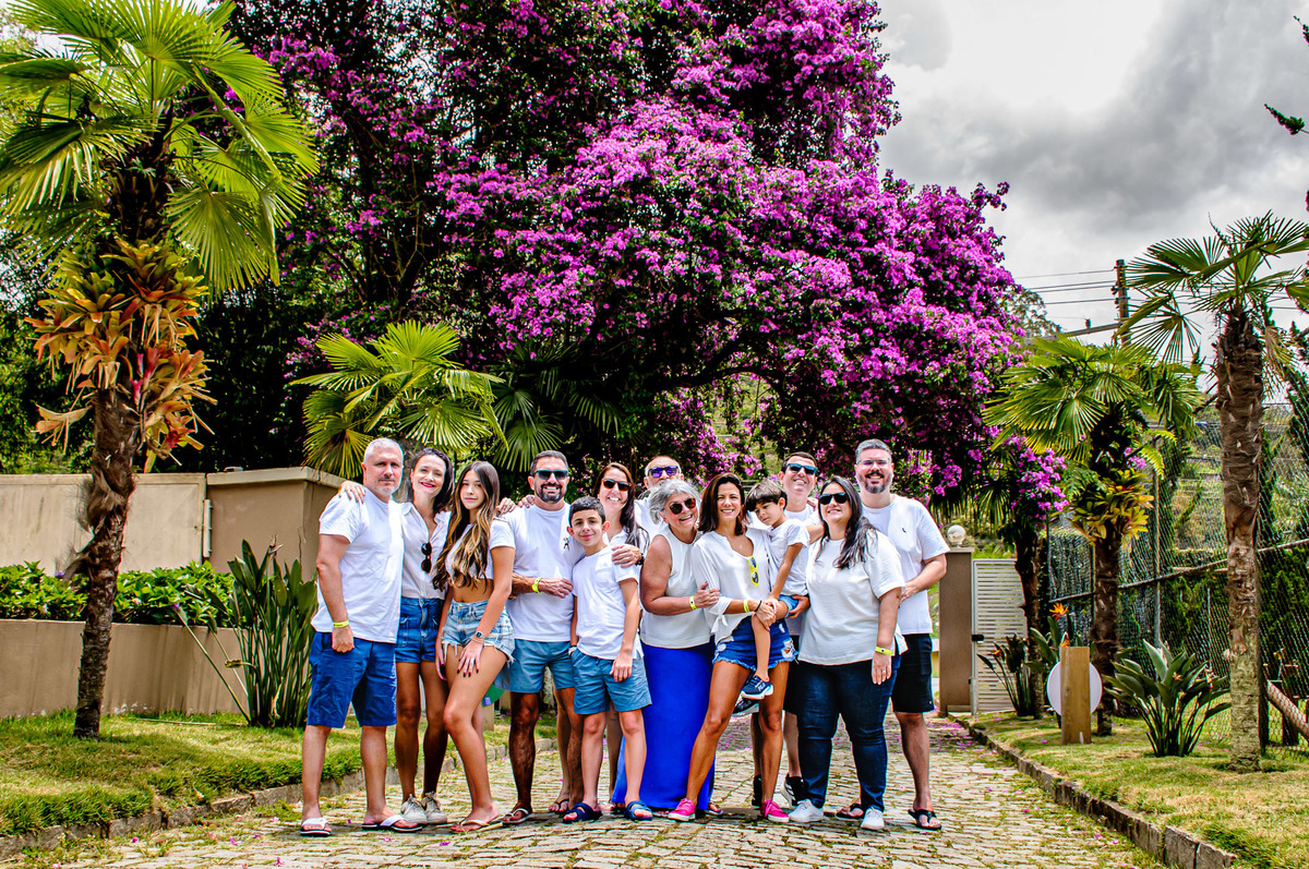 carol-salermo-fotografia-afetiva-fotografia-lifestyle-fotografia-rio-de-janeiro-ensaio-de-familia-hotel-vila-verde-nova-friburgo-homenagem-a-vida-avos-filhos-noras-genros-netos-madrinha-cunhadas