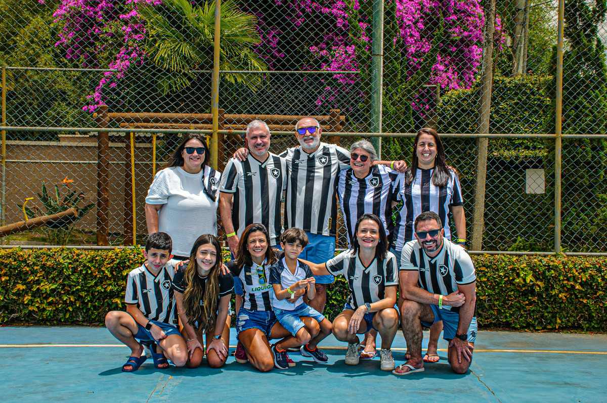 carol-salermo-fotografia-afetiva-fotografia-lifestyle-fotografia-rio-de-janeiro-ensaio-de-familia-hotel-vila-verde-nova-friburgo-homenagem-a-vida-avos-filhos-noras-genros-netos-madrinha-cunhadas