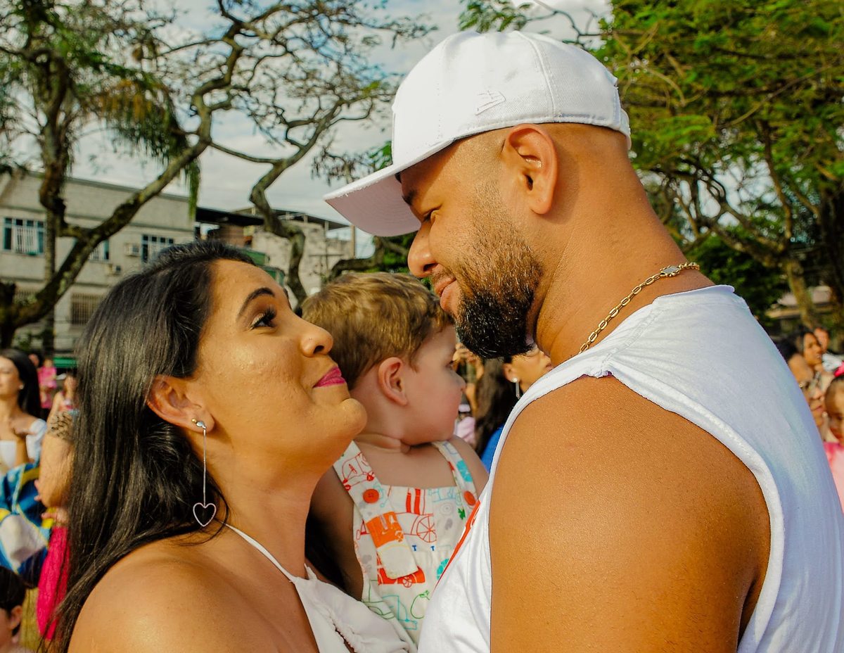 carol-salermo-fotografia-afetiva-lifestyle-rio-de-janeiro-vista-alegre-zona-norte-cha-de-revelacao-maya-ryan-menino-menina