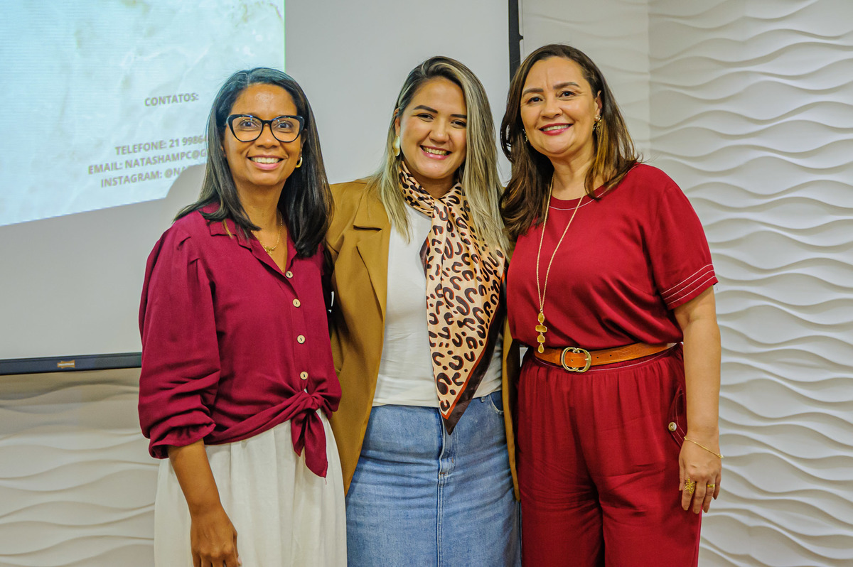 fotografia-afetiva-documental-evento-corporativo-encontro-de-mulheres-finanças-libertadoras-natasha-prati-nova-iguaçu-carol-Salermo-fotos