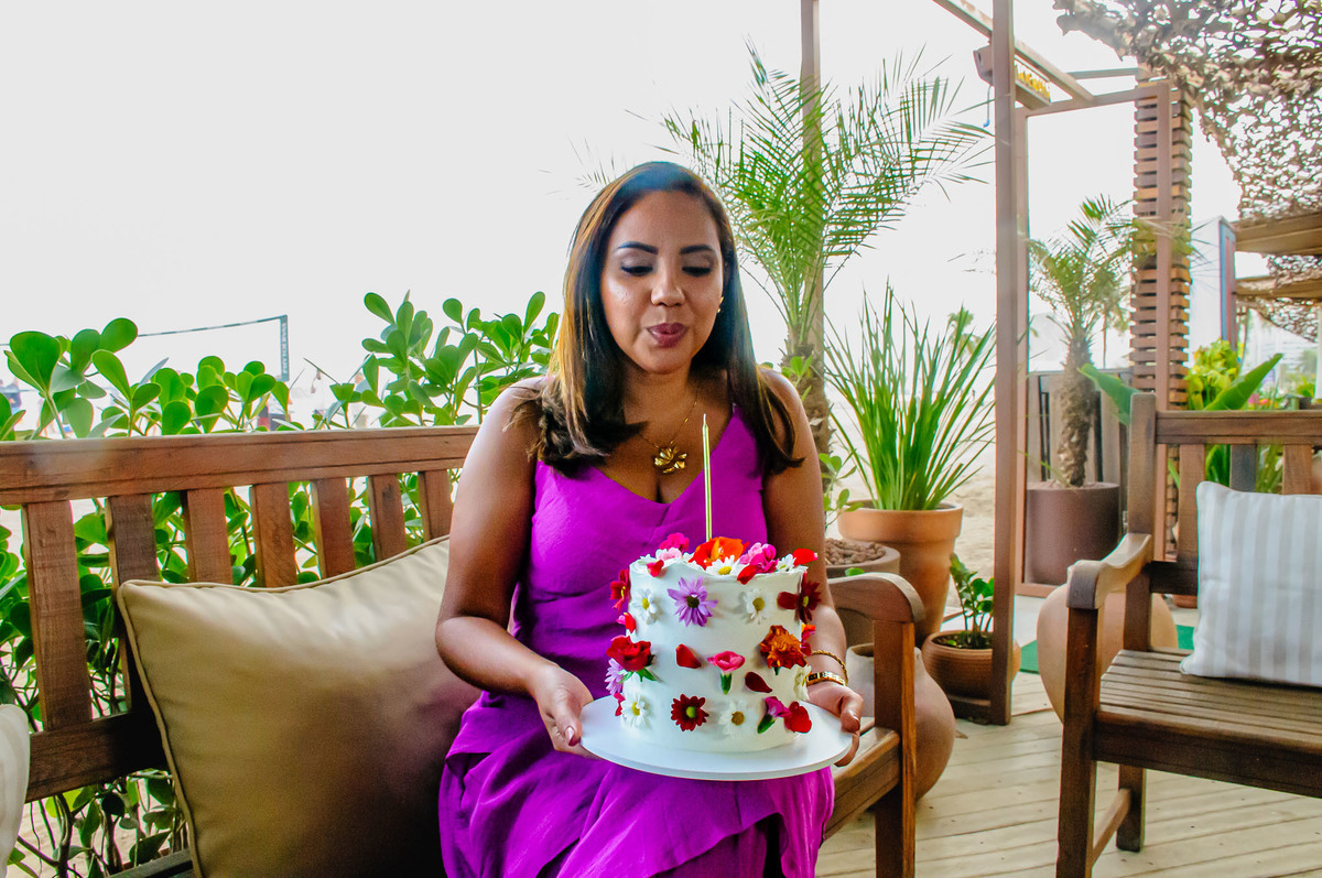 retrate-a-sua-essencia-fotografia-afetiva-lifestyle-ensaio-feminino-nutricionista-externo-praia-do-leme-zona-sul-rio-de-janeiro-emponderamento-feminino-carol-salermo