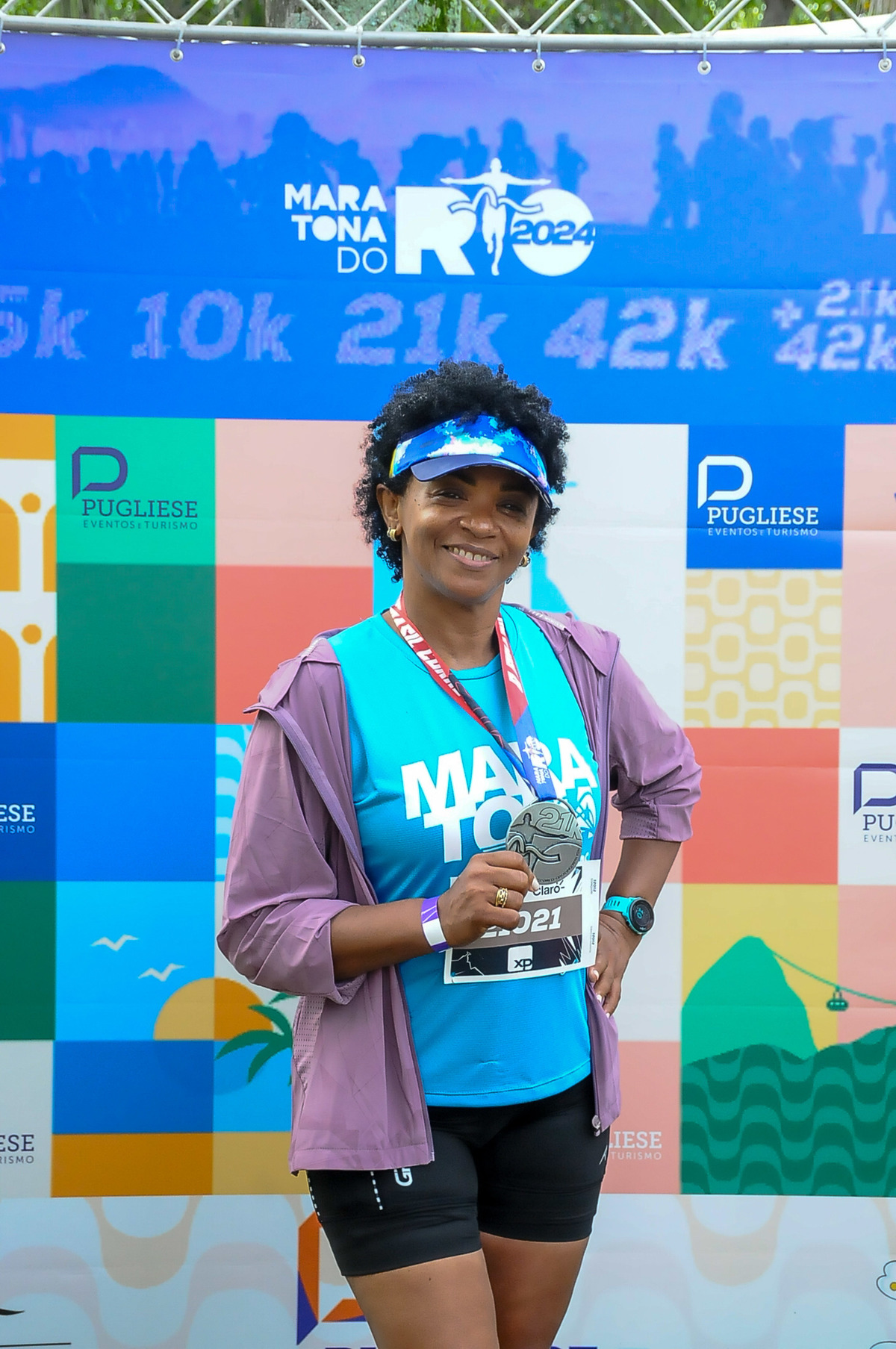 maratona-do-rio-2024-asessoria-cafe-da-manha-piscina-de-gelo-massagem-liberacao-miofacial-corrida-de-rua-aterro-do-flamengo-zona-sul-medalha-superação-esforço-vitória-linha-de-chegada-largada