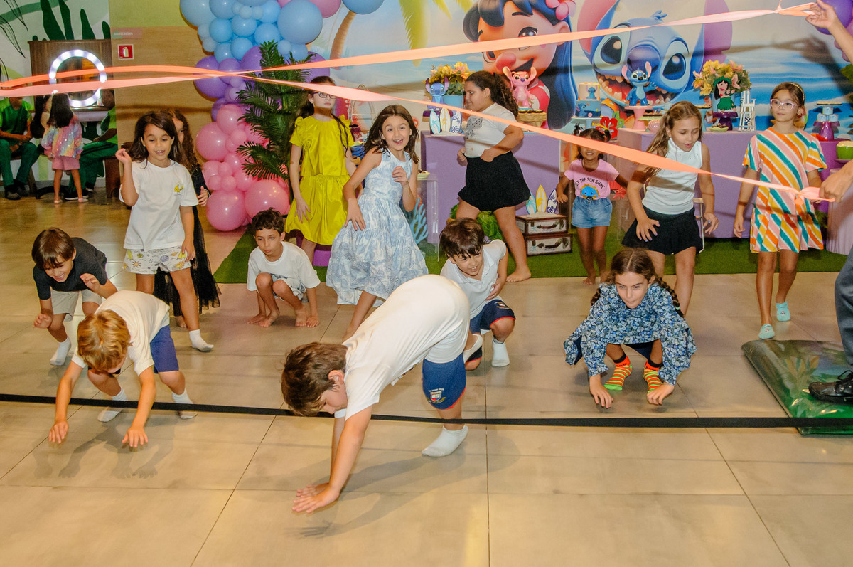 malu-8-anos-lilo-stitch-casa-eco-botafogo-zona-sul-carol-salermo-fotografia-afetiva-lifestyle-rio-de-janeiro