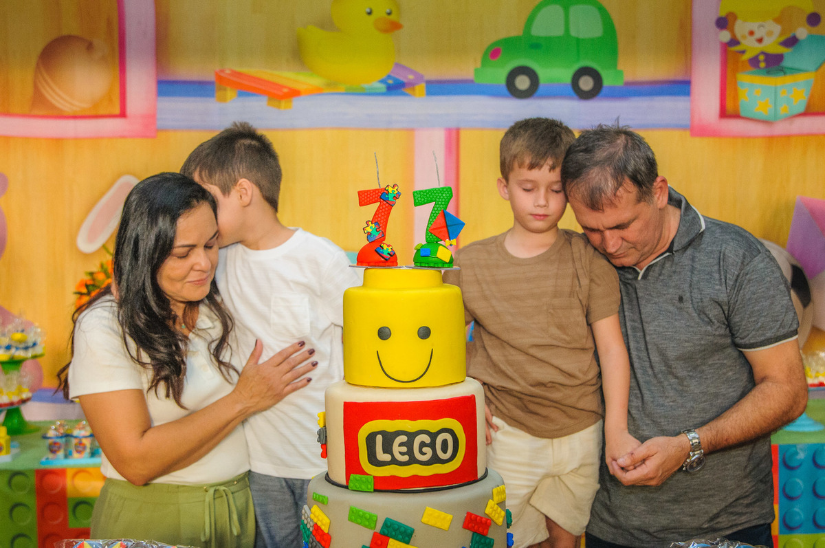 carol-salermo-fotografia-afetiva-lucas-pedro-7anos-lego-pipas-nova-iguaçu-rio-de-janeiro