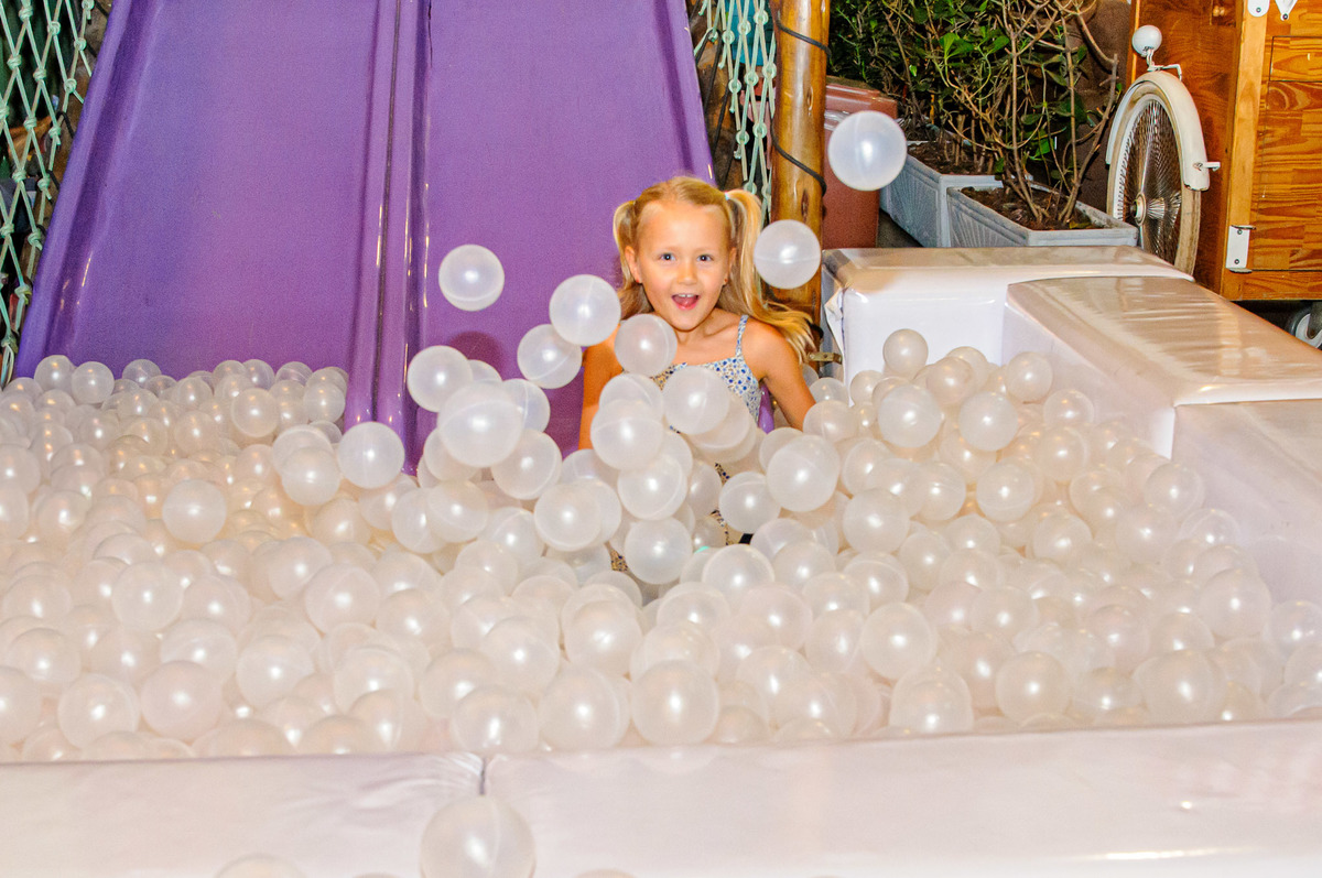 festa-infantil-pequena-sereia-ariel-eric-sebastiao-linguado-quintal-aventura-acompanhamento-carol-salermo-fotografia-afetiva-lifestyle-rio-de-janeiro