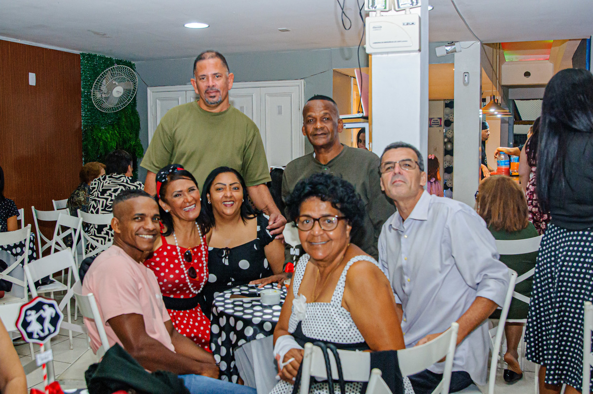 festa-familia-60anos-anos60-vera-lucia-magia&fantisia-zonanorte-carol-salermo-fotografia-afetiva-rio-de-janeiro