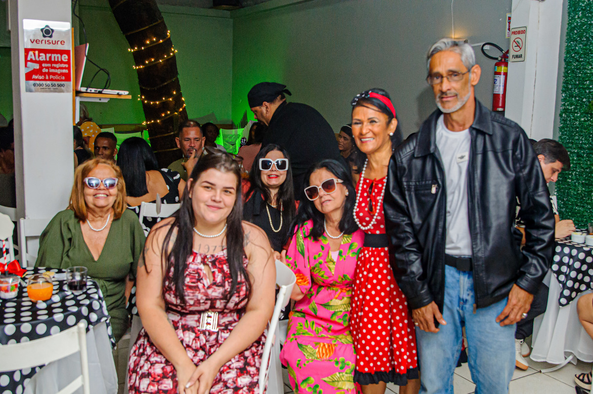 festa-familia-60anos-anos60-vera-lucia-magia&fantisia-zonanorte-carol-salermo-fotografia-afetiva-rio-de-janeiro