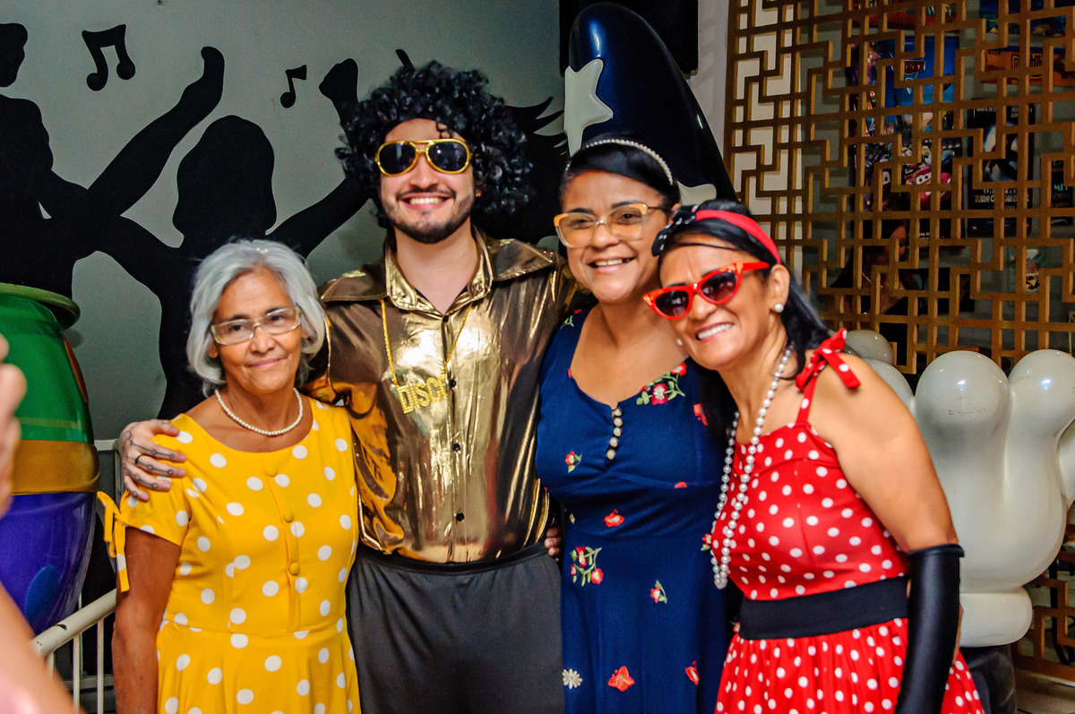 festa-familia-60anos-anos60-vera-lucia-magia&fantisia-zonanorte-carol-salermo-fotografia-afetiva-rio-de-janeiro